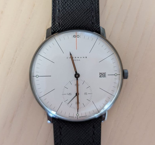 Junghans max bill mega edition - mega,